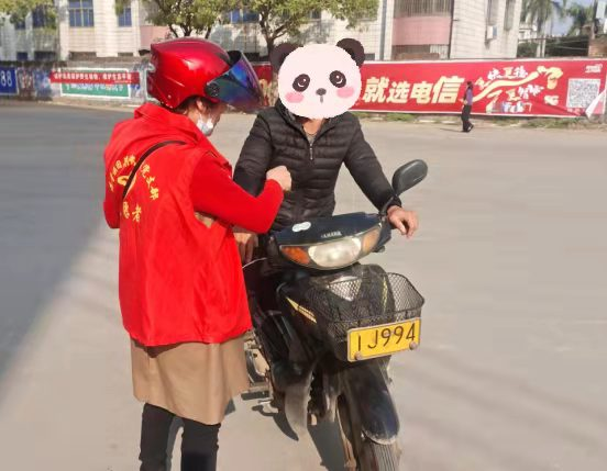 節日不打烊，安全我在崗——洋青鎮開展元旦佳節安全生產專項檢查行動(1)813.png