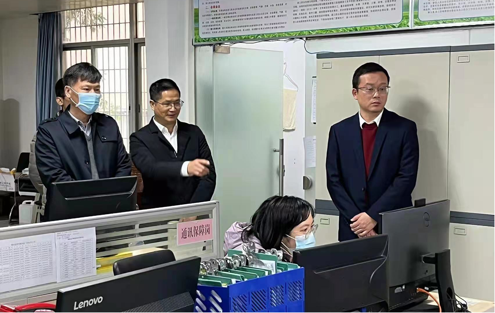 省安委會考核巡查組到遂溪縣考核巡查2021年度安全生產責任制及消防工作3.png